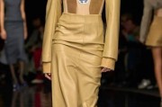 河北做衣服的厂子-河北美术学院服装学院的就业趋势怎么样？服装设计专业好吗？