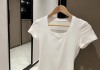t恤领口太大可以改小吗女生-女生的T恤领子太大了怎么办？