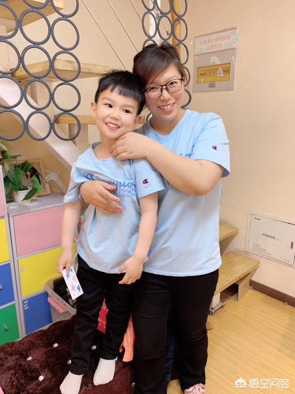秋冬亲子时装秀-幼儿园亲子时装秀怎么发通知？
