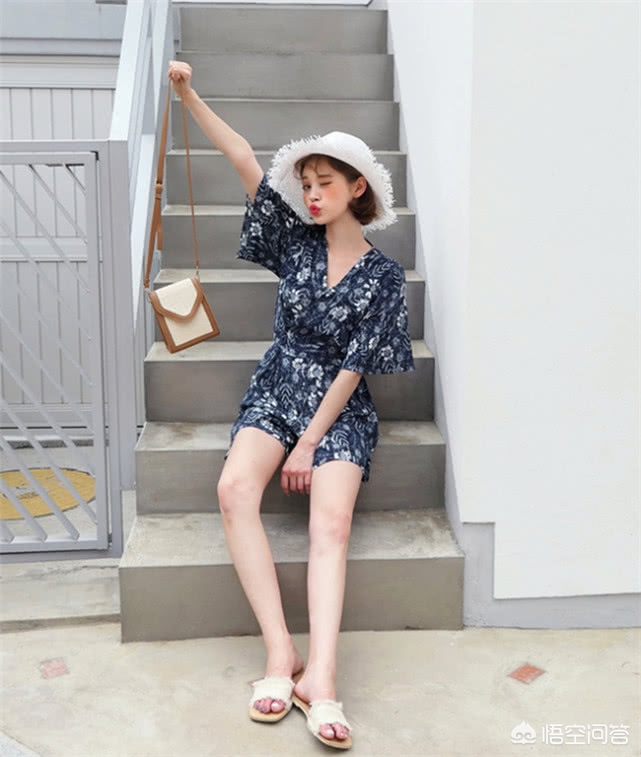 创意印花图案设计素材网站-印花衣服如何穿出潮流感？