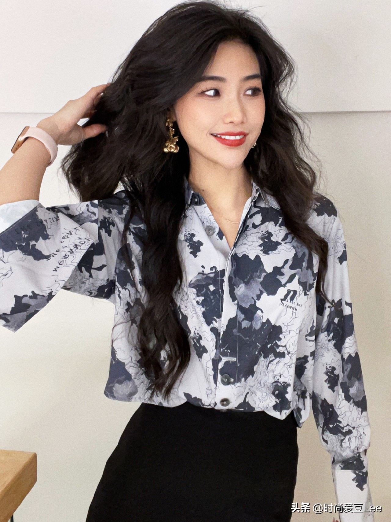 创意印花图案设计素材网站-印花衣服如何穿出潮流感？