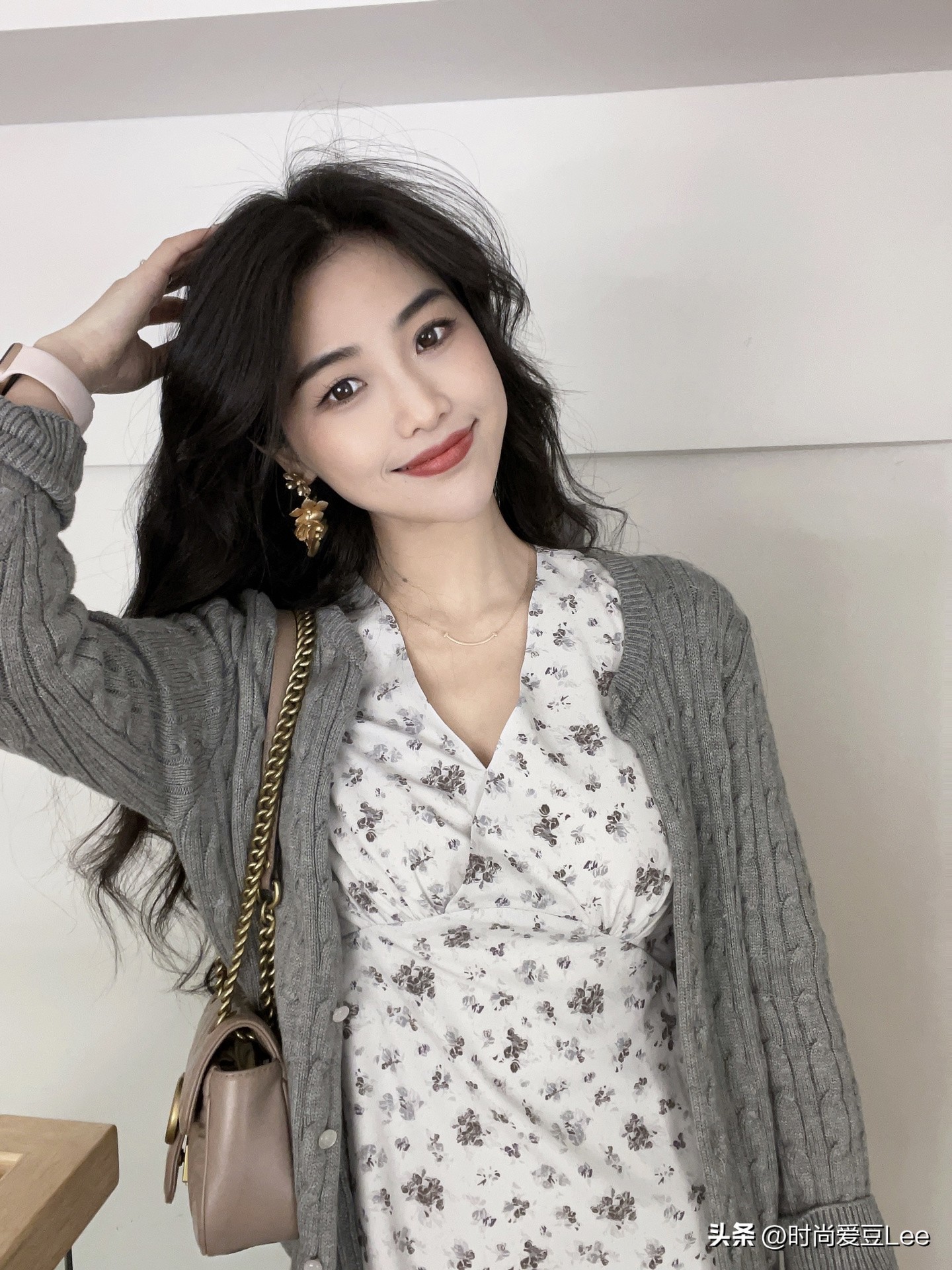 创意印花图案设计素材网站-印花衣服如何穿出潮流感？
