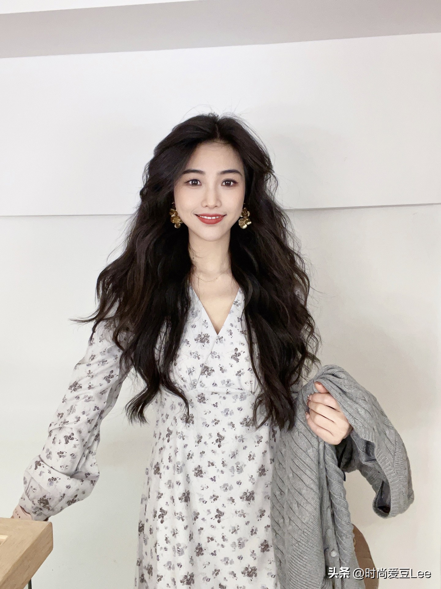 创意印花图案设计素材网站-印花衣服如何穿出潮流感？