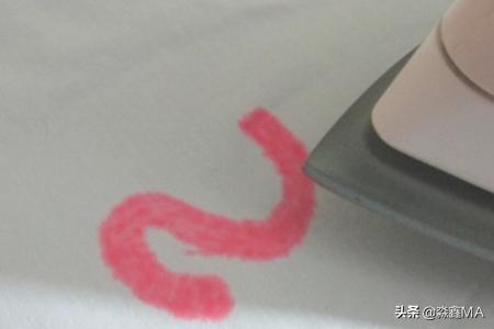 亲子短袖衣服图片大全-亲子互动--DIY手绘儿童T恤，超详细制作教程？