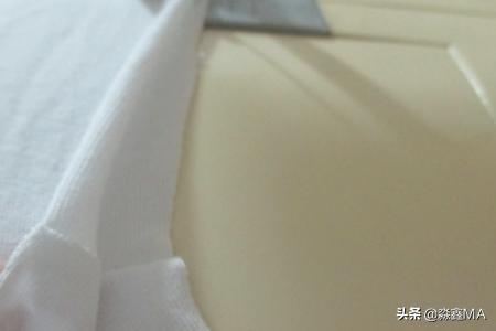 t恤衫设计手绘图三年级图片-亲子互动--DIY手绘儿童T恤，超详细制作教程？