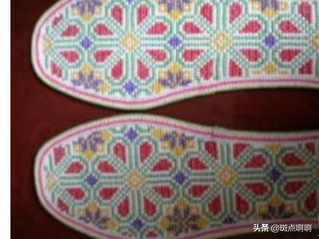 鞋垫子花样图片大全图解-鞋垫花样集锦？