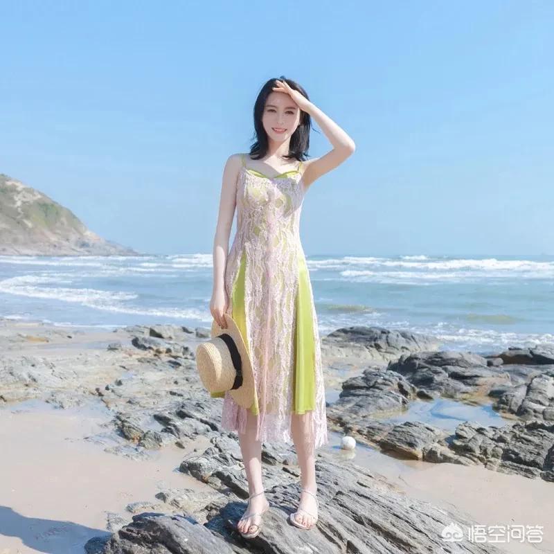 t恤衫品牌大全图片闺蜜款白色-一红一白短横商标t恤是什么牌子？